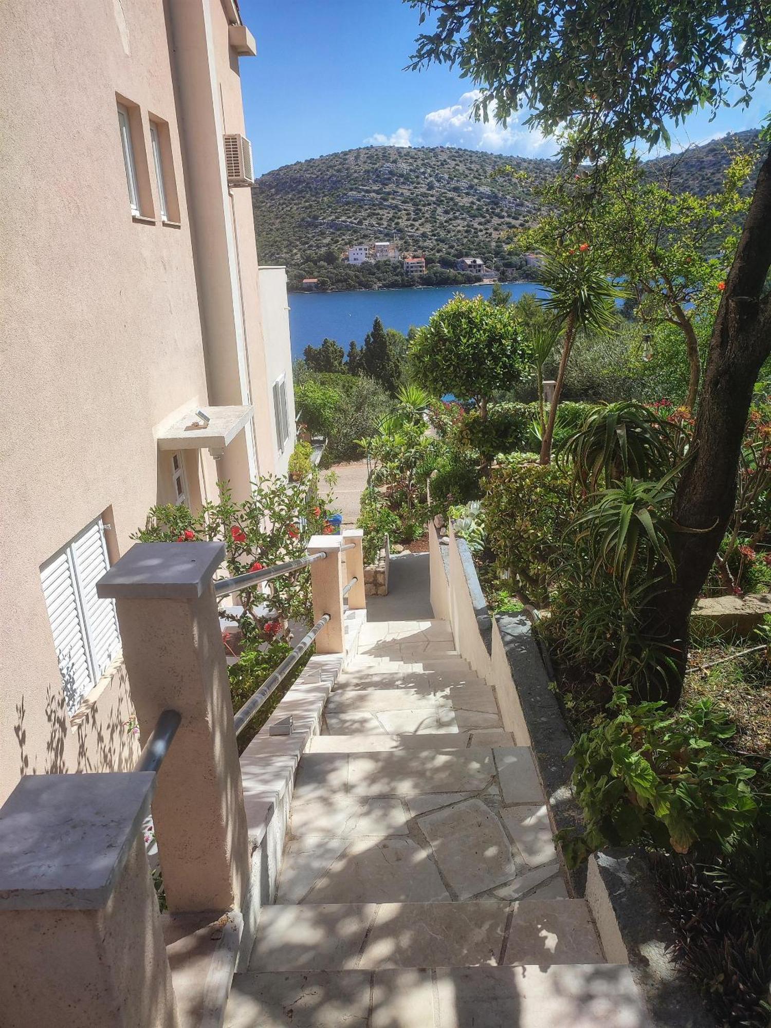 Lastovo Apartments Vesna מראה חיצוני תמונה