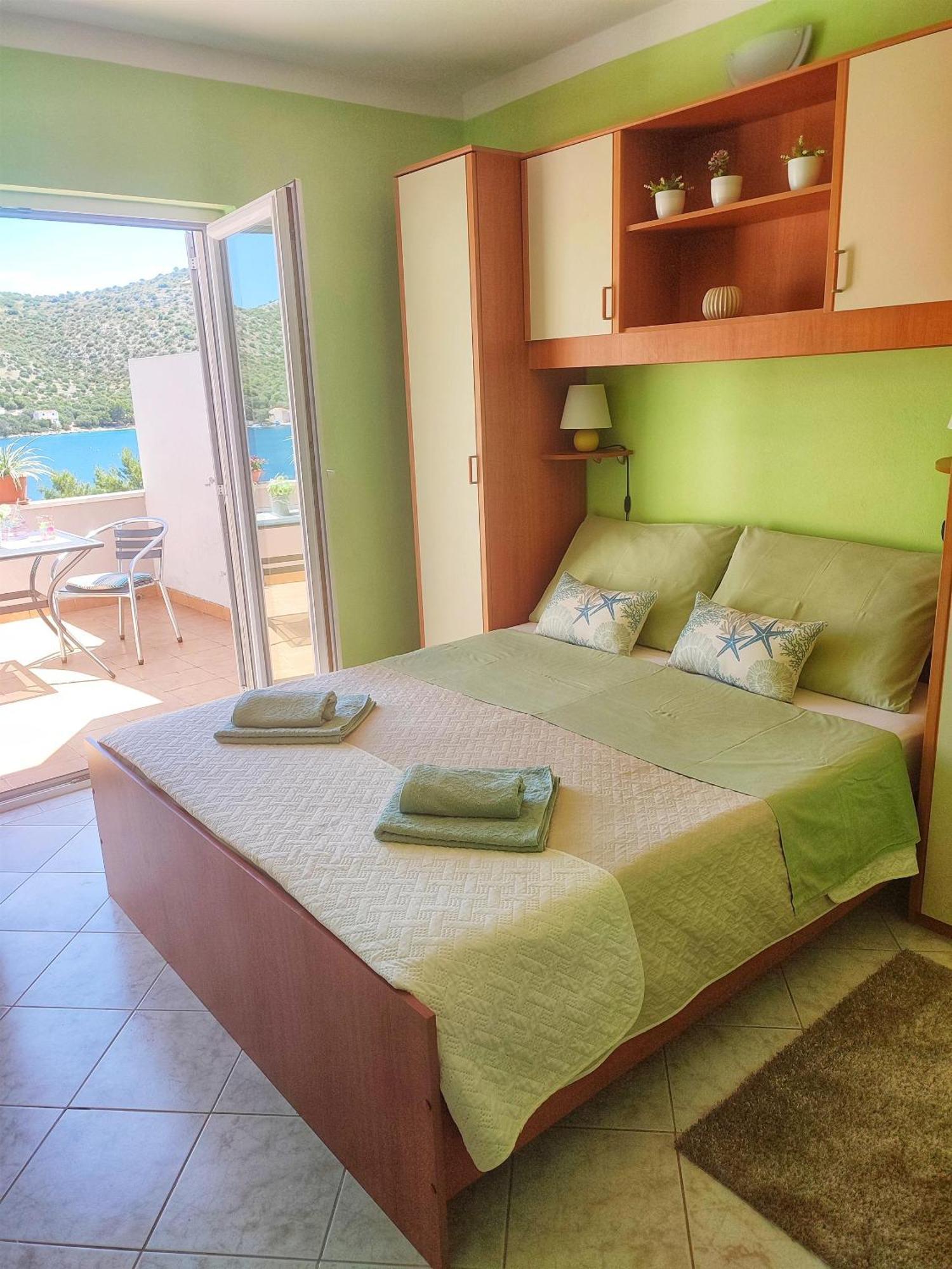 Lastovo Apartments Vesna מראה חיצוני תמונה